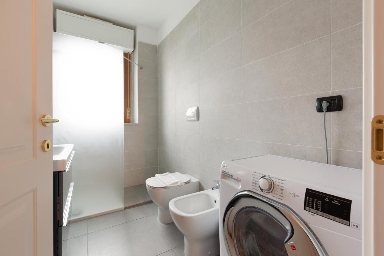 Milan Comfy Apartment X3 - With Balcony Экстерьер фото