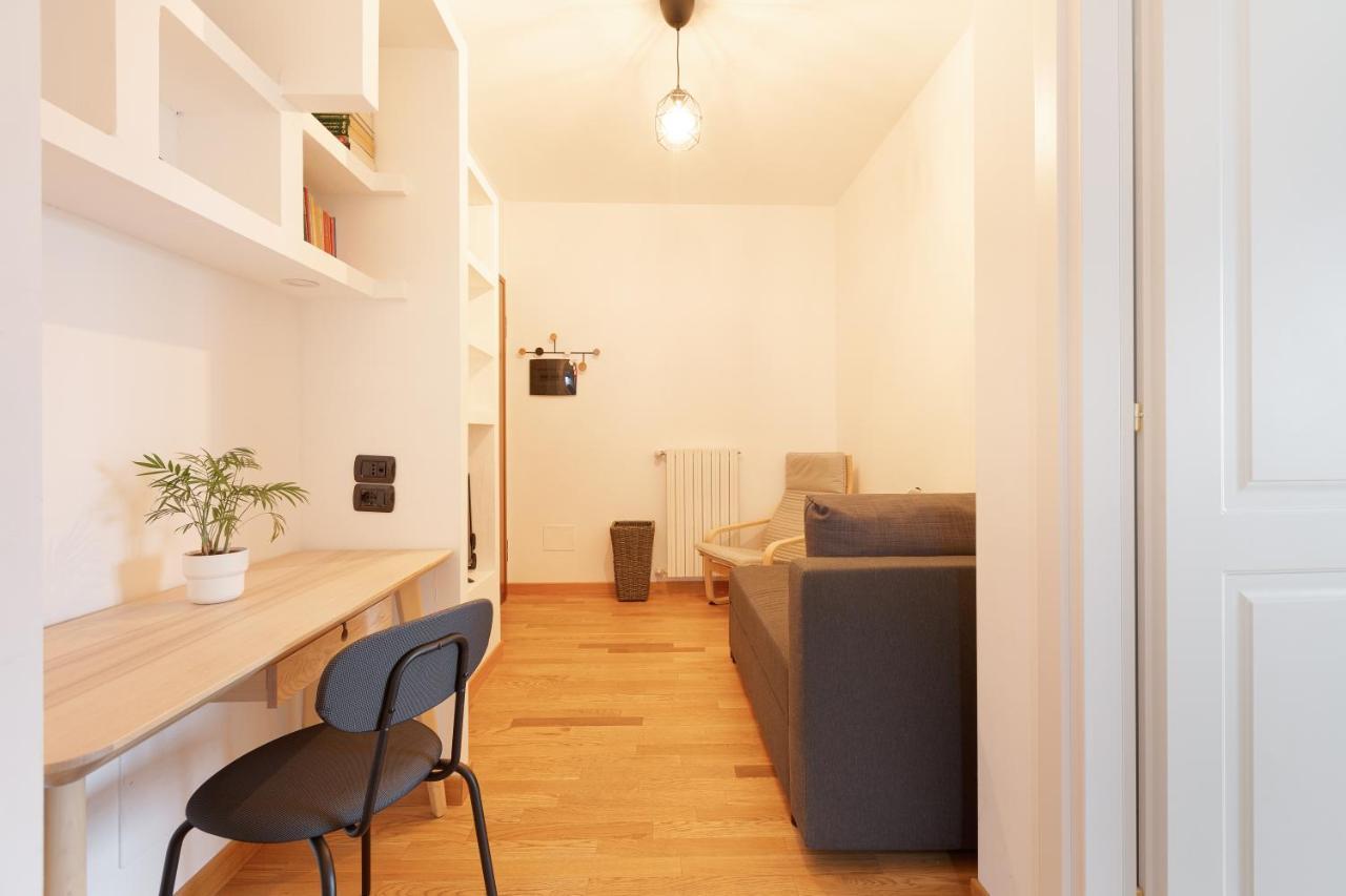 Milan Comfy Apartment X3 - With Balcony Экстерьер фото